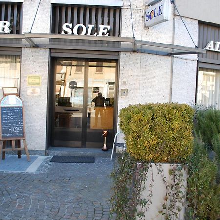 Albergo Sole Mariano Comense Exteriör bild