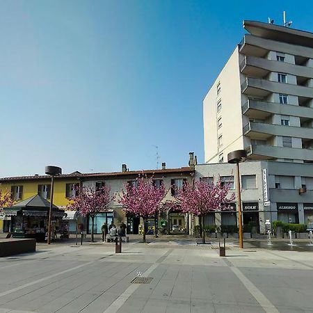 Albergo Sole Mariano Comense Exteriör bild