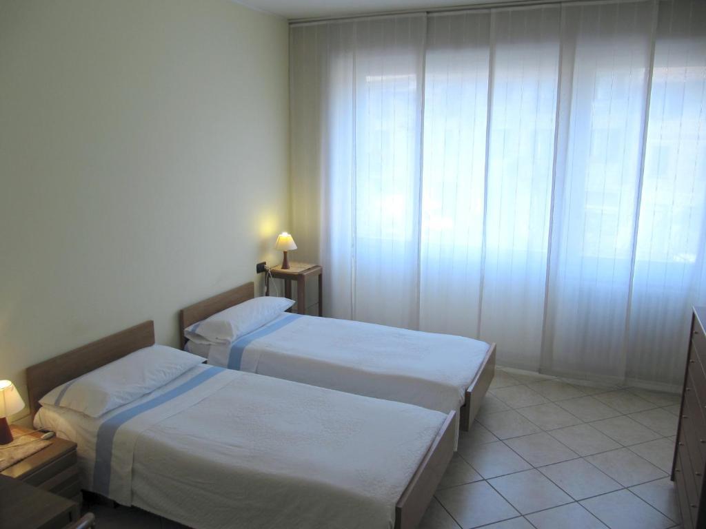 Albergo Sole Mariano Comense Exteriör bild